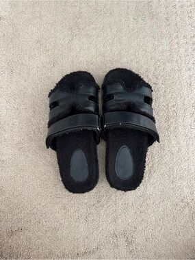 Women's Black Faux-Shearling Slide Loafers with Straps